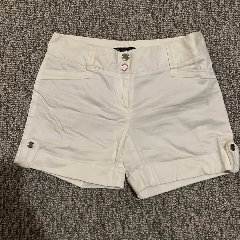 White House Black Market, Size 00